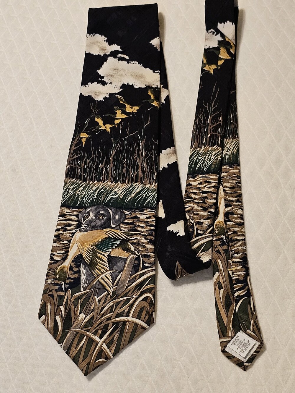 Vintage Reed St James Men’s Necktie Hunting Retriever Dog & Mallard Duck Marsh